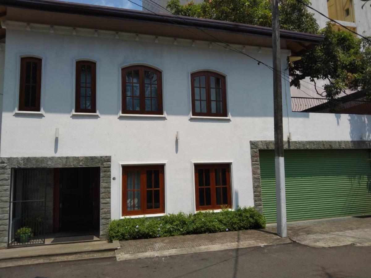 Ellen'S Place Colombo Exterior foto